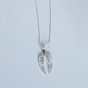 925 Sterling Silver Angel Wings Necklace Pendant Wings/ Chain